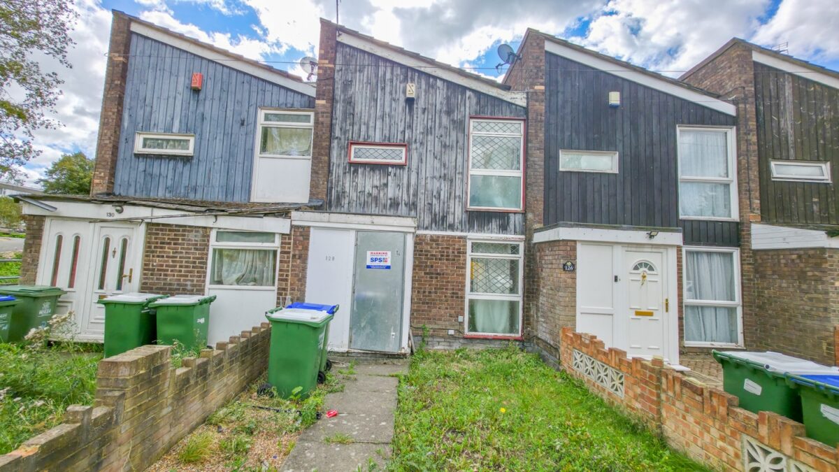 Overton Road East, Abbey Wood, SE2
