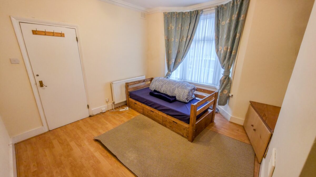 Reidhaven Road, Plumstead, SE18