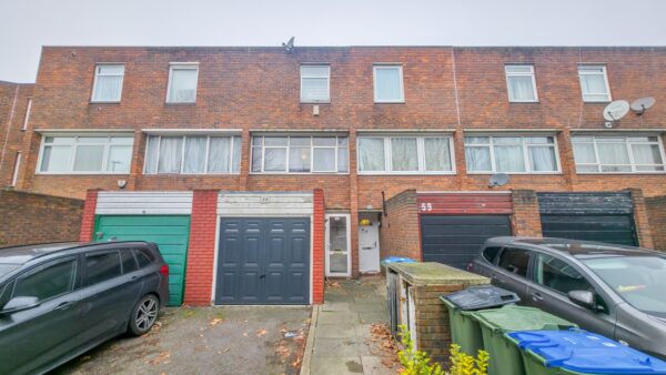 Tawney Road, Thamesmead, London, SE28